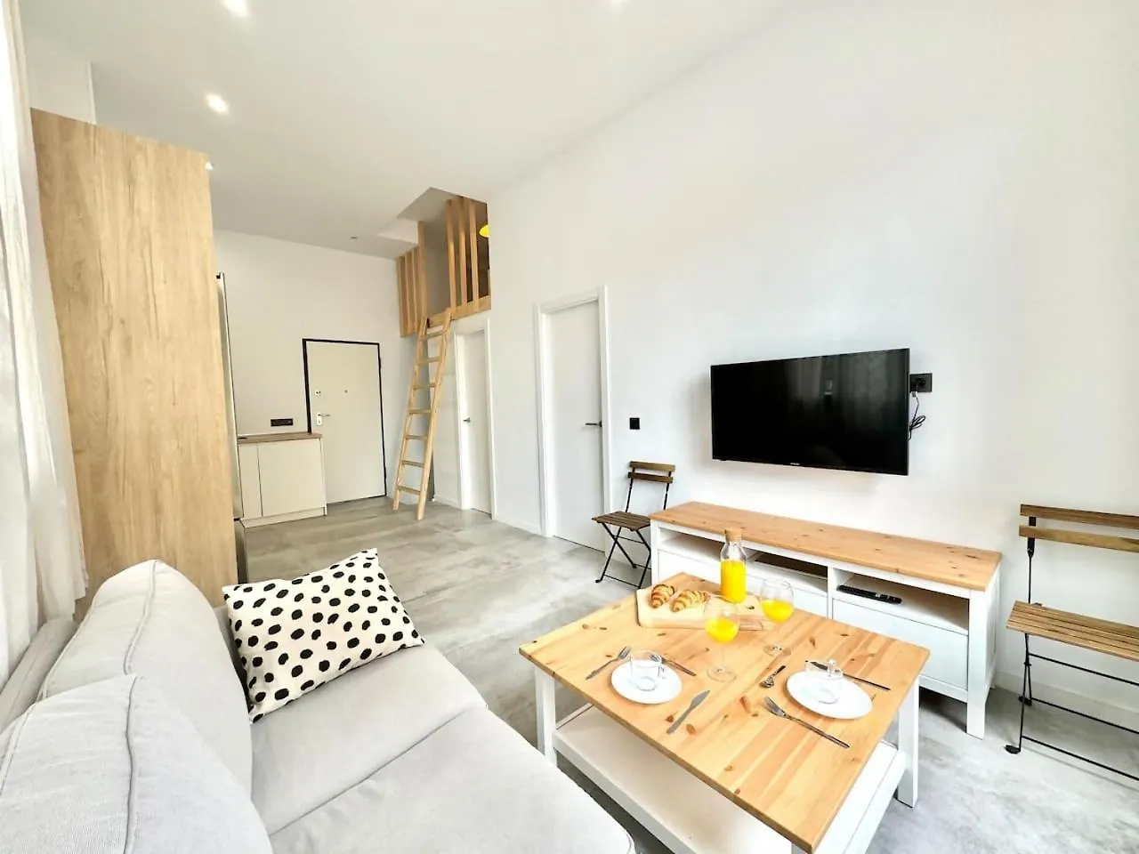 Apartment Cyv Big Family Near The Beach Fuengirola